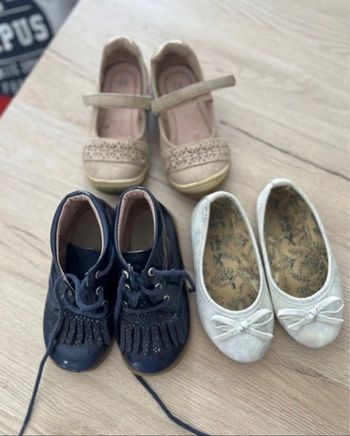 Lot chaussures pointure 24