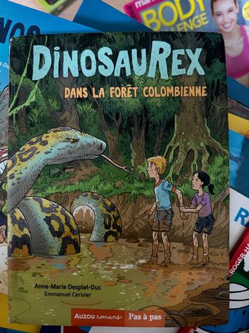 Dans la forêt colombienne Dinosaurex
