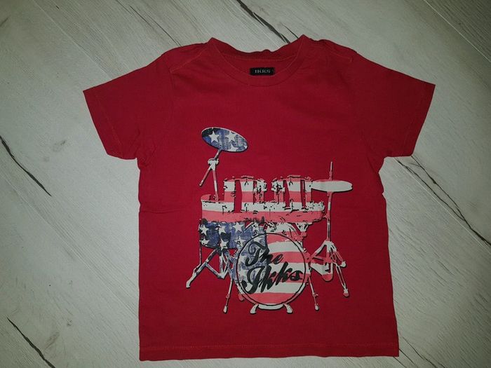 Tee shirt manches courtes ikks garçon 3 ans
