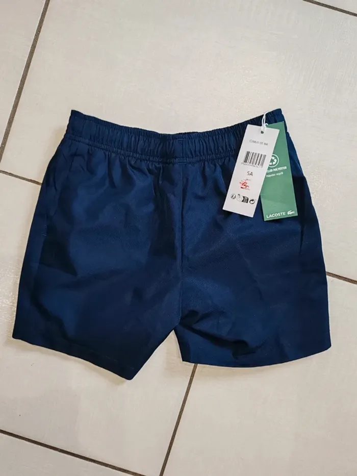 Short lacoste 5 ans - photo numéro 4