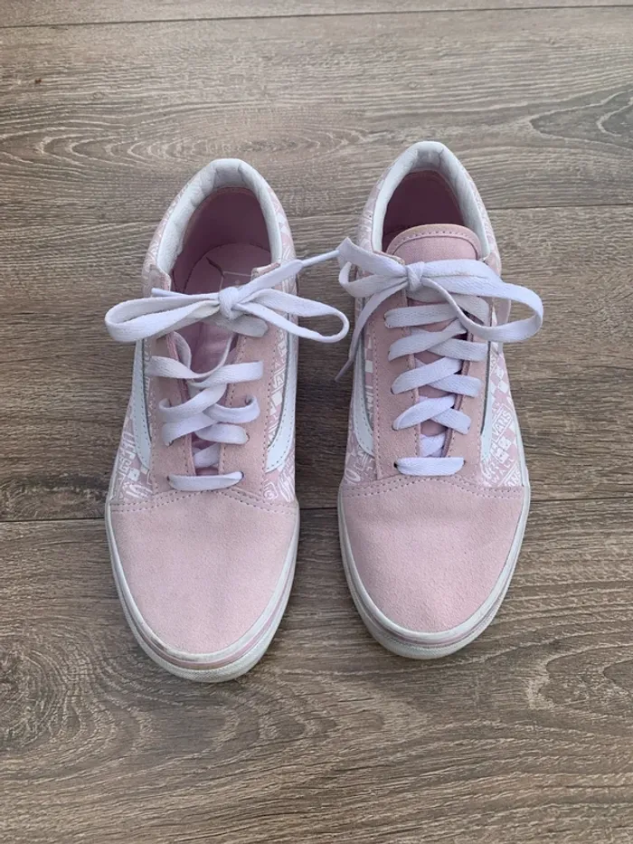Vans rose