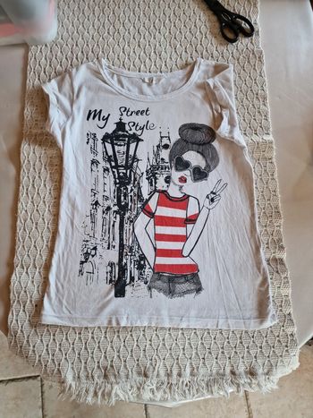 T shirt avec motif