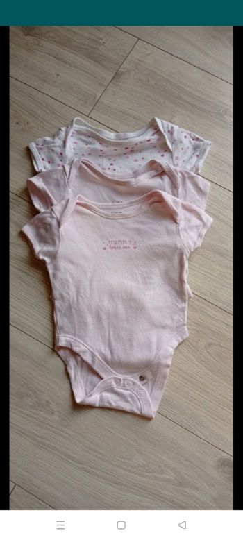 3 bodies 0-3 mois Primark