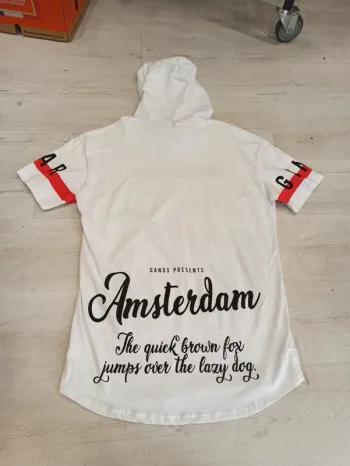 Tee shirt à capuche blanc noir et rouge homme xl