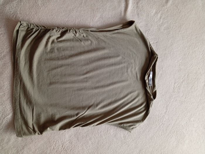 Haut sans manches. Stradivarius 36 - photo numéro 5