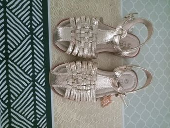 Sandalette pointure 29 FPC