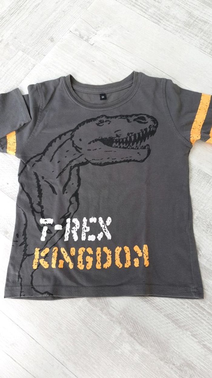 Tee-shirt manches longues Taille 6 ans - photo numéro 3