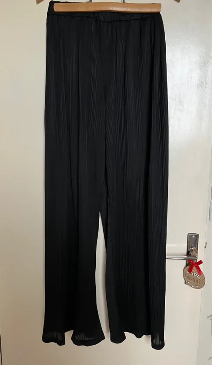 Ensemble noir T38 🖤 - photo numéro 9