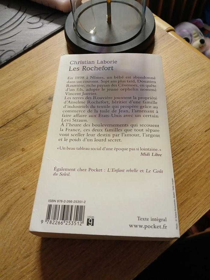 LIVRE LES ROCHEFORT DE CHRISTIAN LABORIE - photo numéro 3
