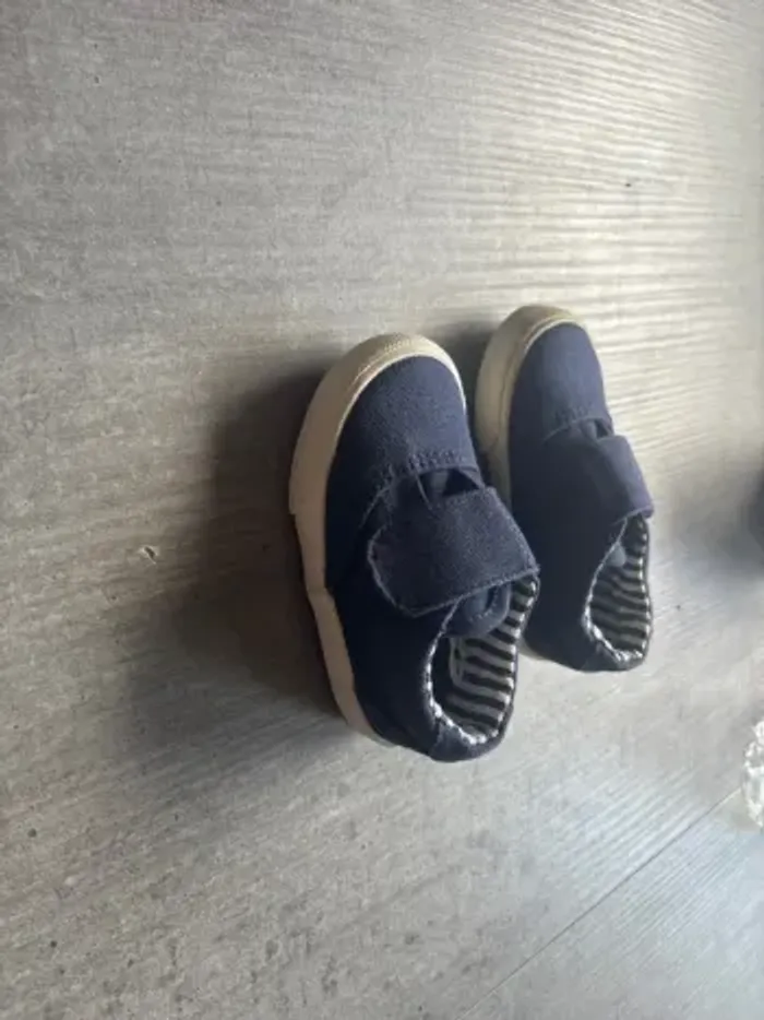 Chaussure bébé - photo numéro 4