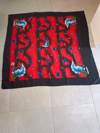 Grand carré 118cmx118cm