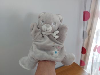 Doudou Ours marionnette - Mots d'enfants