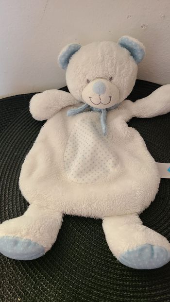 Doudou plat ours blanc bleu pois TEX Baby Carrefour