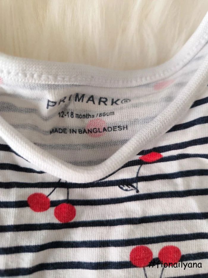 🌸 Superbe robe à rayures et cerises 🍒 Primark 18 mois 🌸 - photo numéro 3