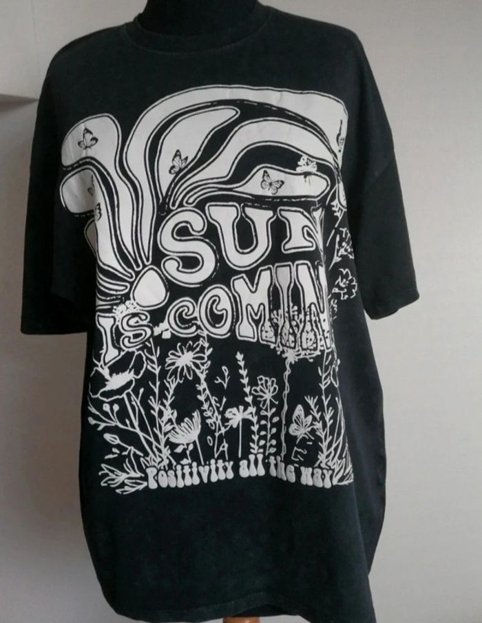 Tee-shirt large Jennyfer taille S - photo numéro 2