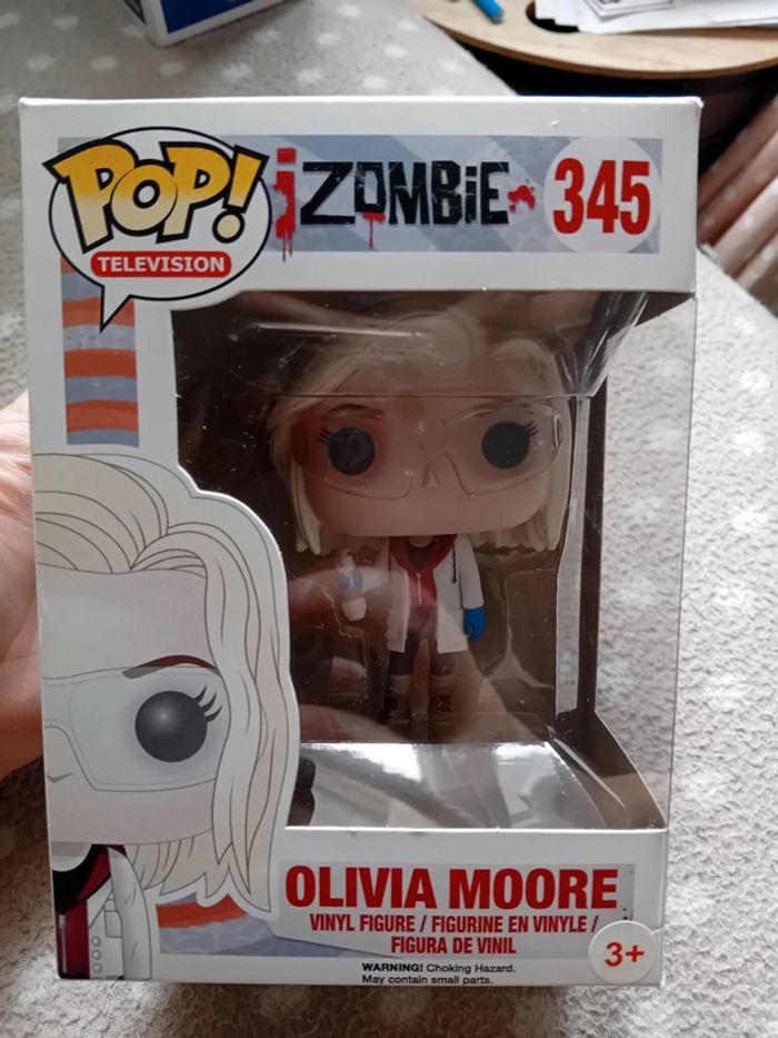 Funko pop i zombie olivia moore 345