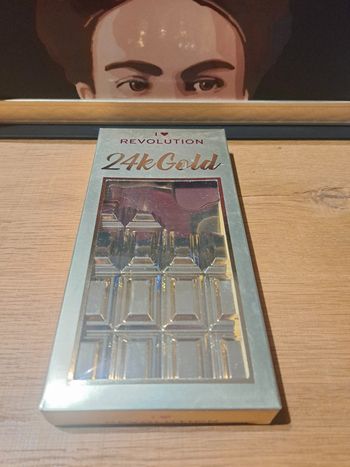 Revolution : palette 24k Gold