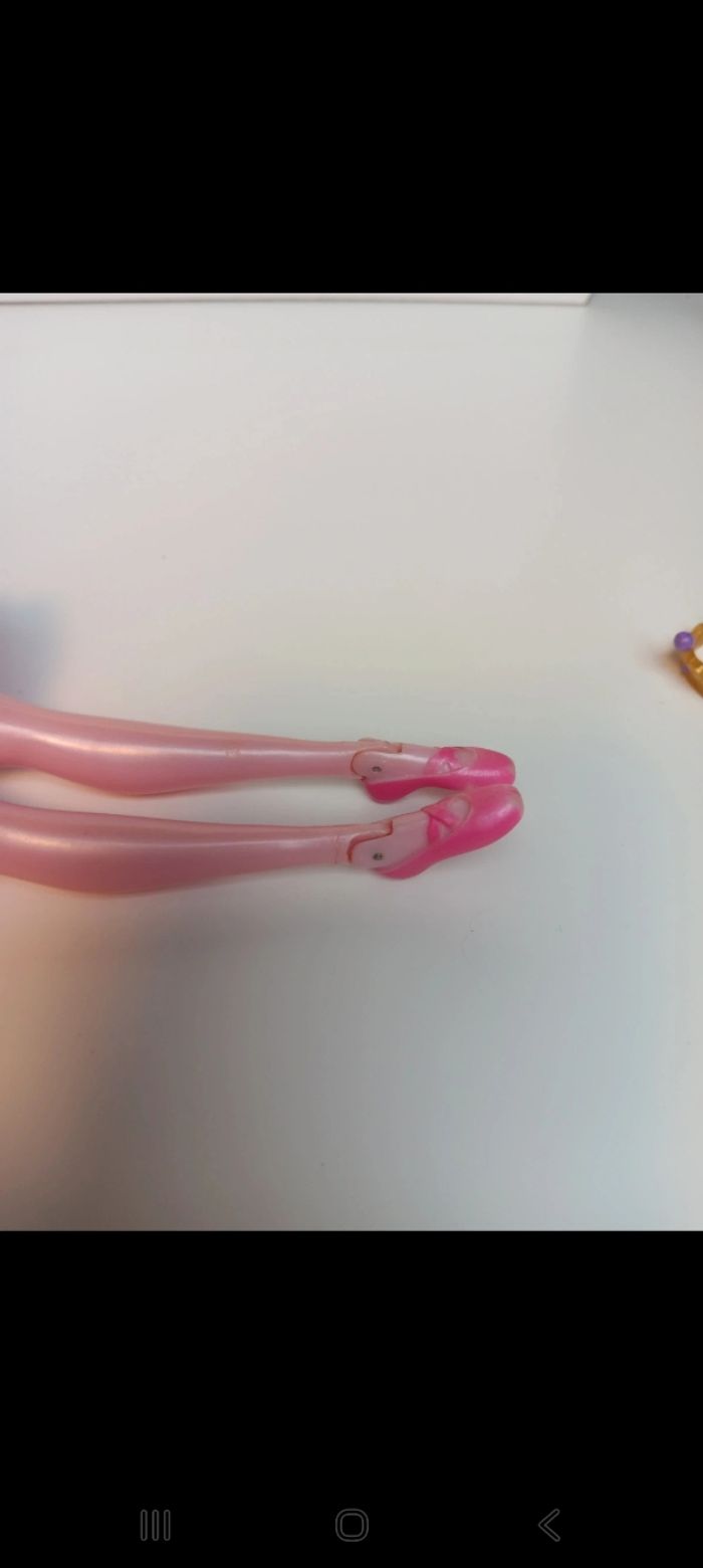 Poupée mattel barbie ballerine féerique Twinkle Toes 
Poupée et ensemble compris - photo numéro 10