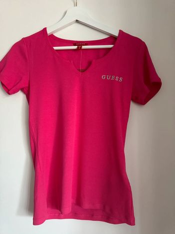 T-shirt Guess