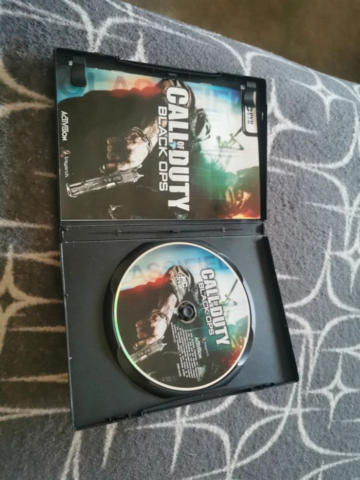Jeu pc DVD Rom call of duty Black ops - photo numéro 3