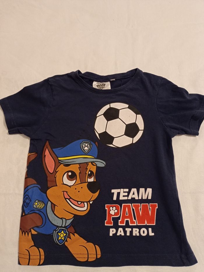 Petit polo manches courtes pour garçon couleur bleu voir photos taille 5 ans elle marque pas de patrouille - photo numéro 2