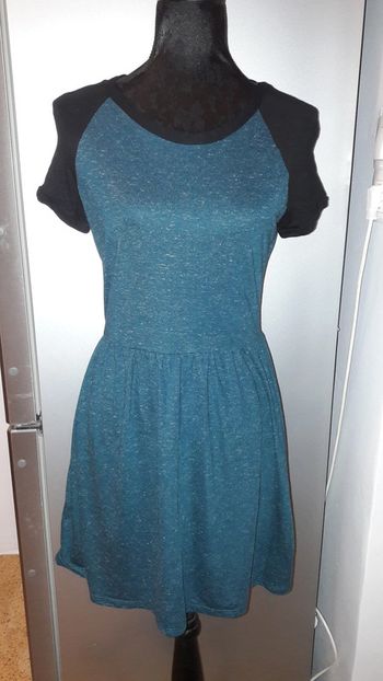 Robe manches courtes