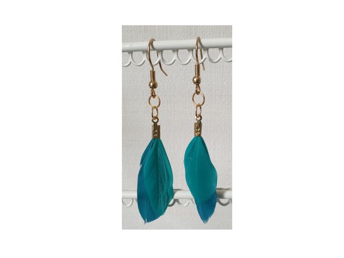 Boucles d’oreilles.