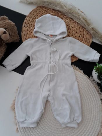Combinaison hivers fille Taille 3 Mois🌿🐶