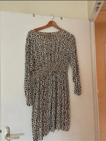 Robe à motif léopard