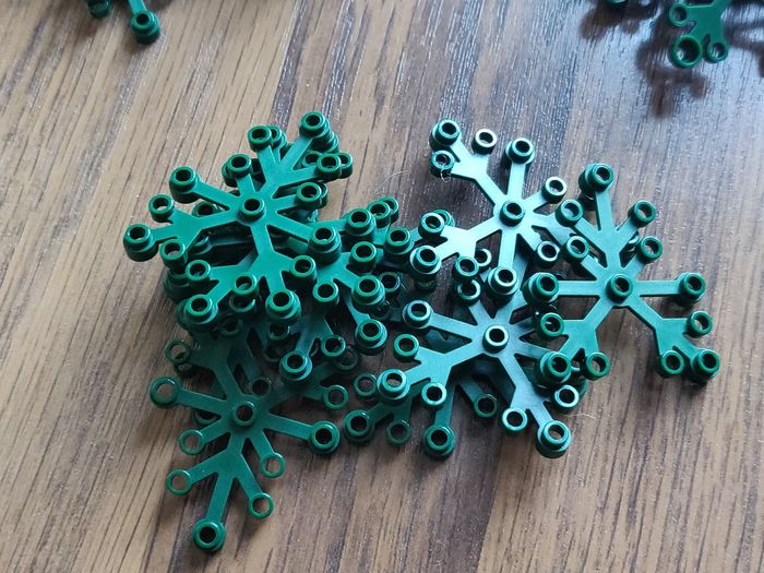 Lot 80 grands feuillages vert foncé Lego - en parfait état jamais utilisés - vrai Lego - photo numéro 4