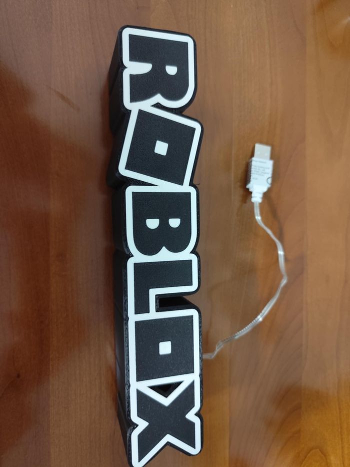 Lampe décorative Roblox - photo numéro 3