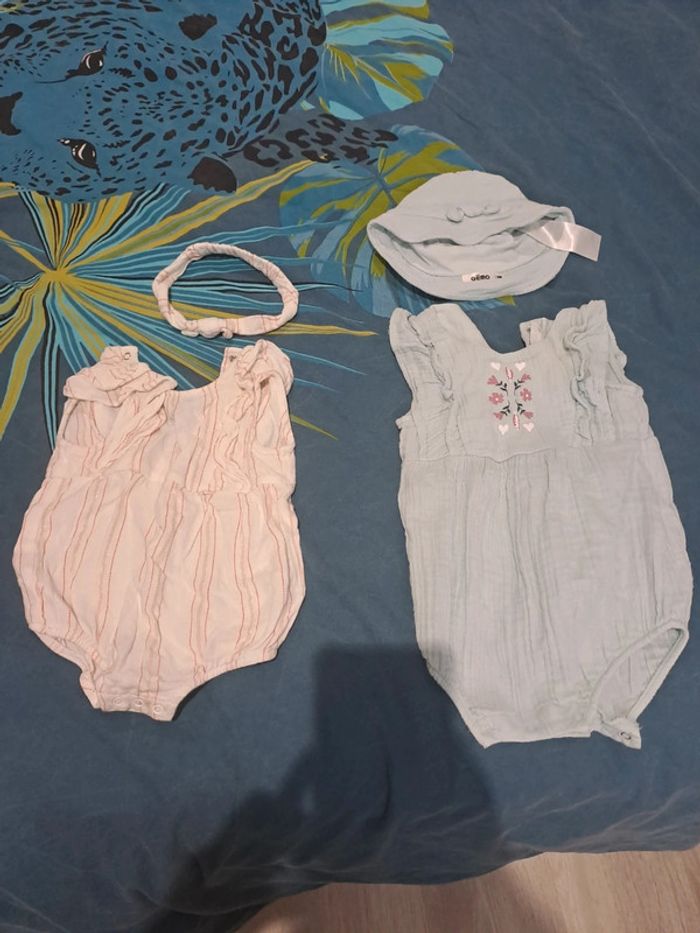 Lot ensemble bébé