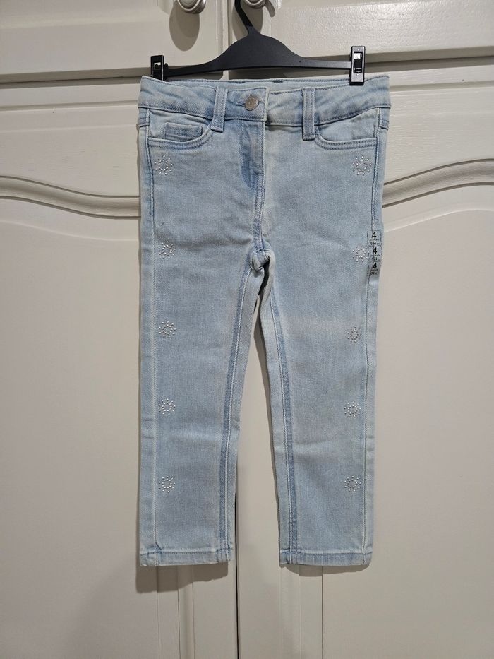 Jeans Slim TAO neuf fille