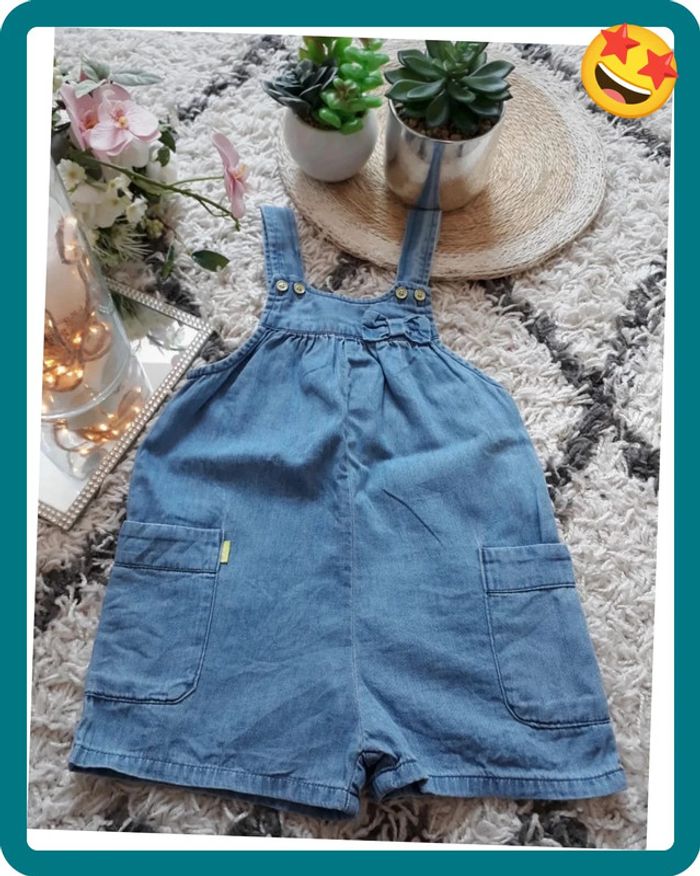 Combishort en jeans Taille 18 mois💞🌿