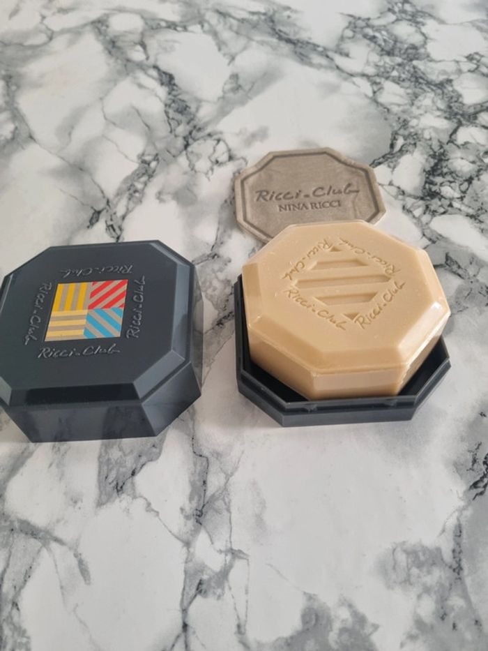 Savon parfumé Nina Ricci neuf - photo numéro 2