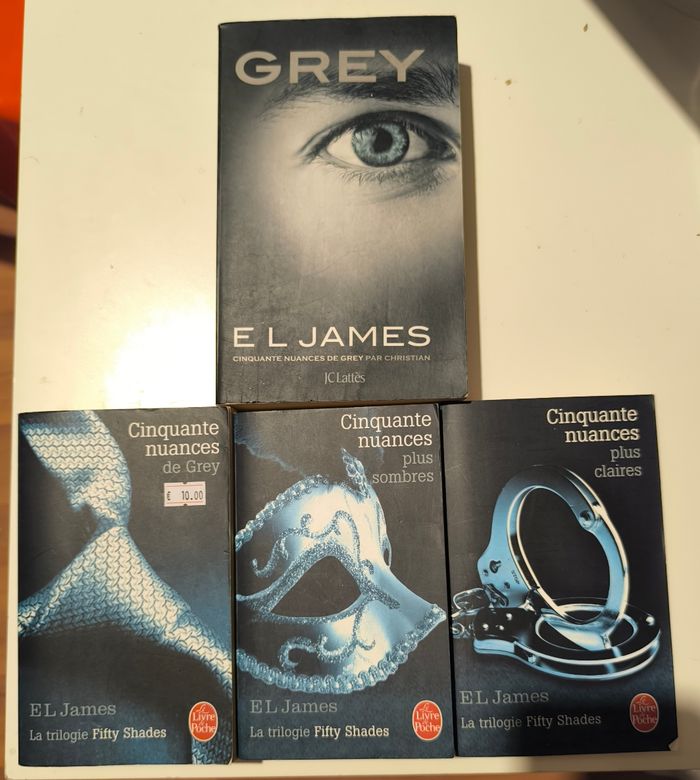 Lot 4 livres collection 50 nuances