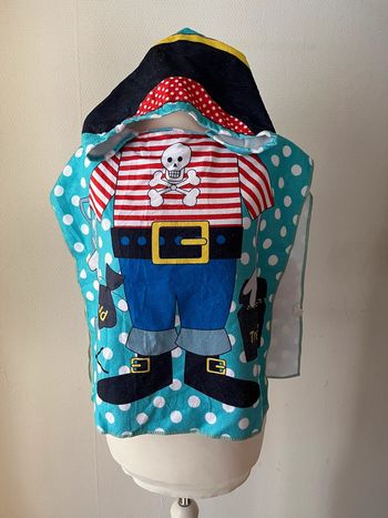Cape de bain, serviette à capuche pirate