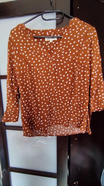 Blouse marron coeur