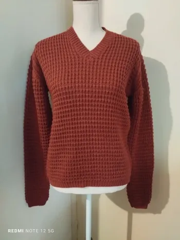 Jolie pull grosse maille taille S