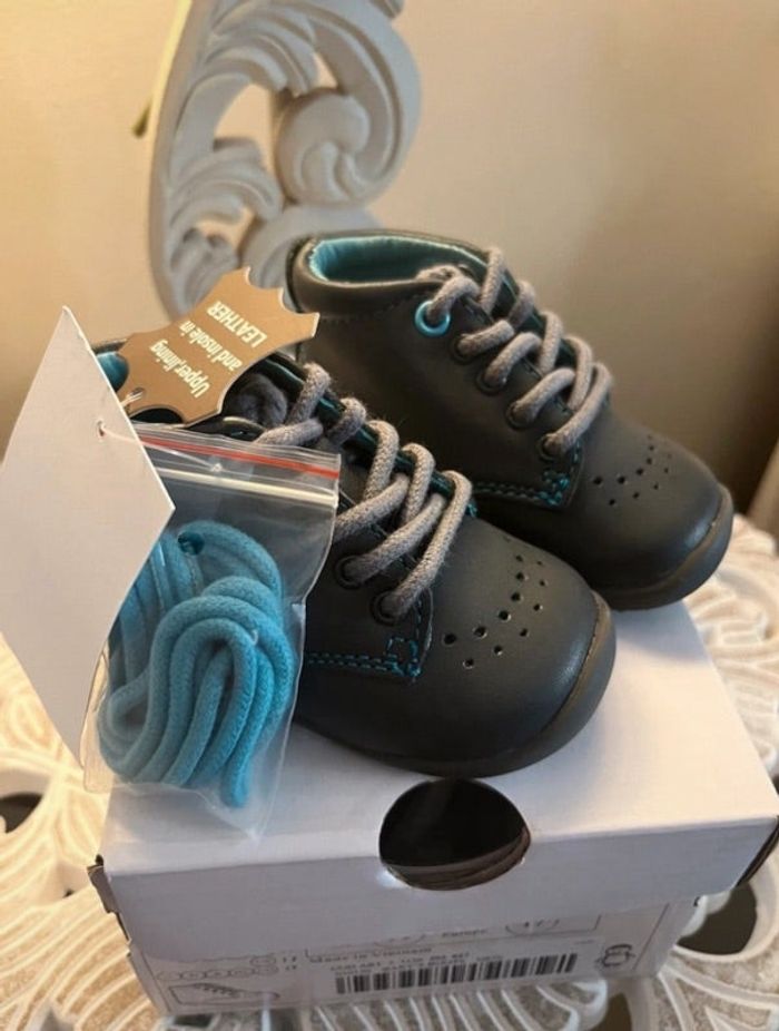 Chaussures Vertbaudet garçon T17