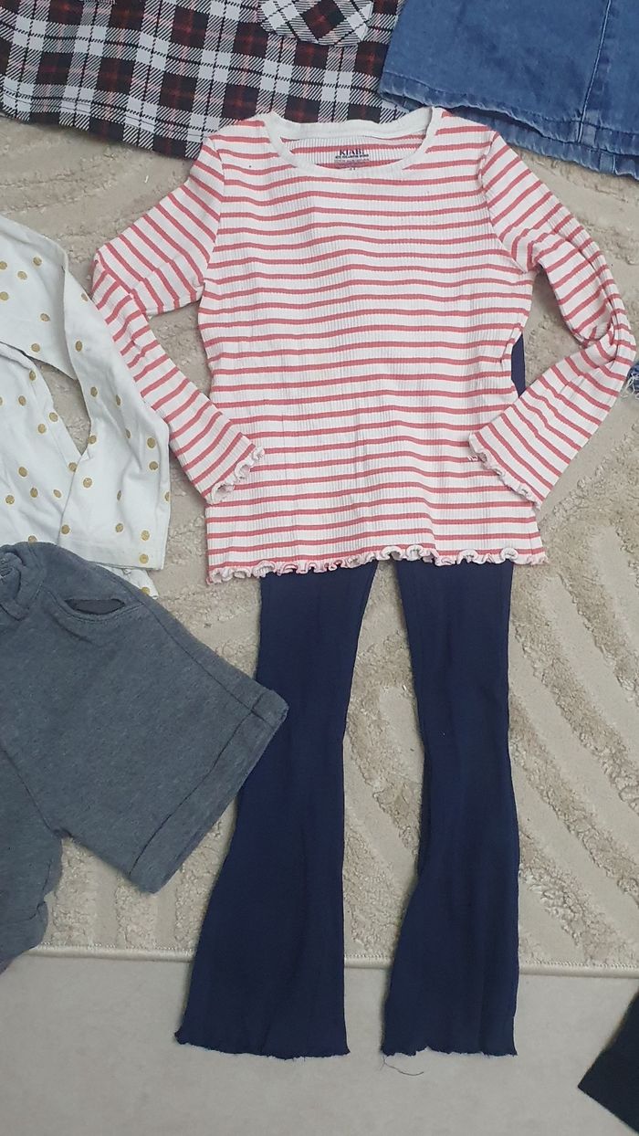 Lot vetement fille 5 ans - photo numéro 3