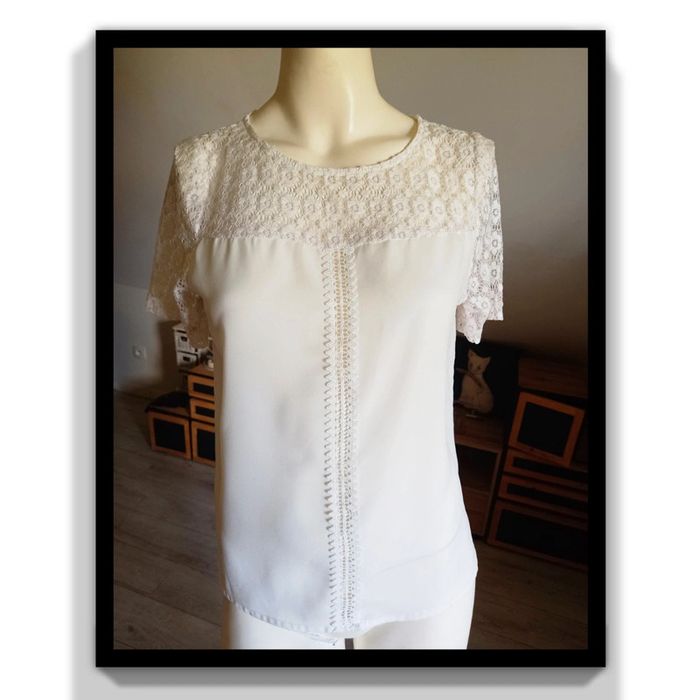 Tee shirt blanc style dentelle Taille 36