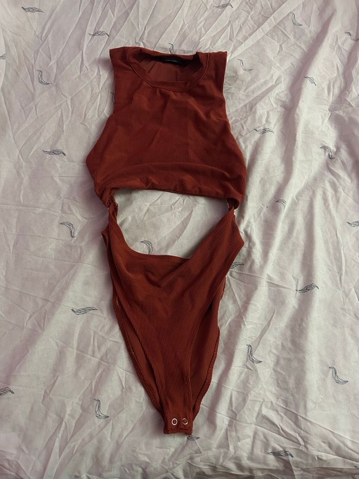 Top bodie bershka - photo numéro 2