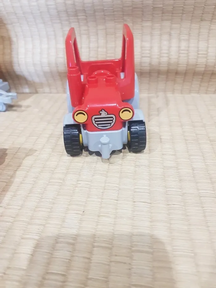 Tracteur et van à chevaux lego duplo - photo numéro 2