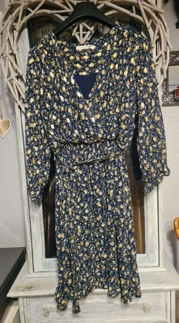 Robe femme. Cache cœur. Doublé. Marine, doré. Taille M / L