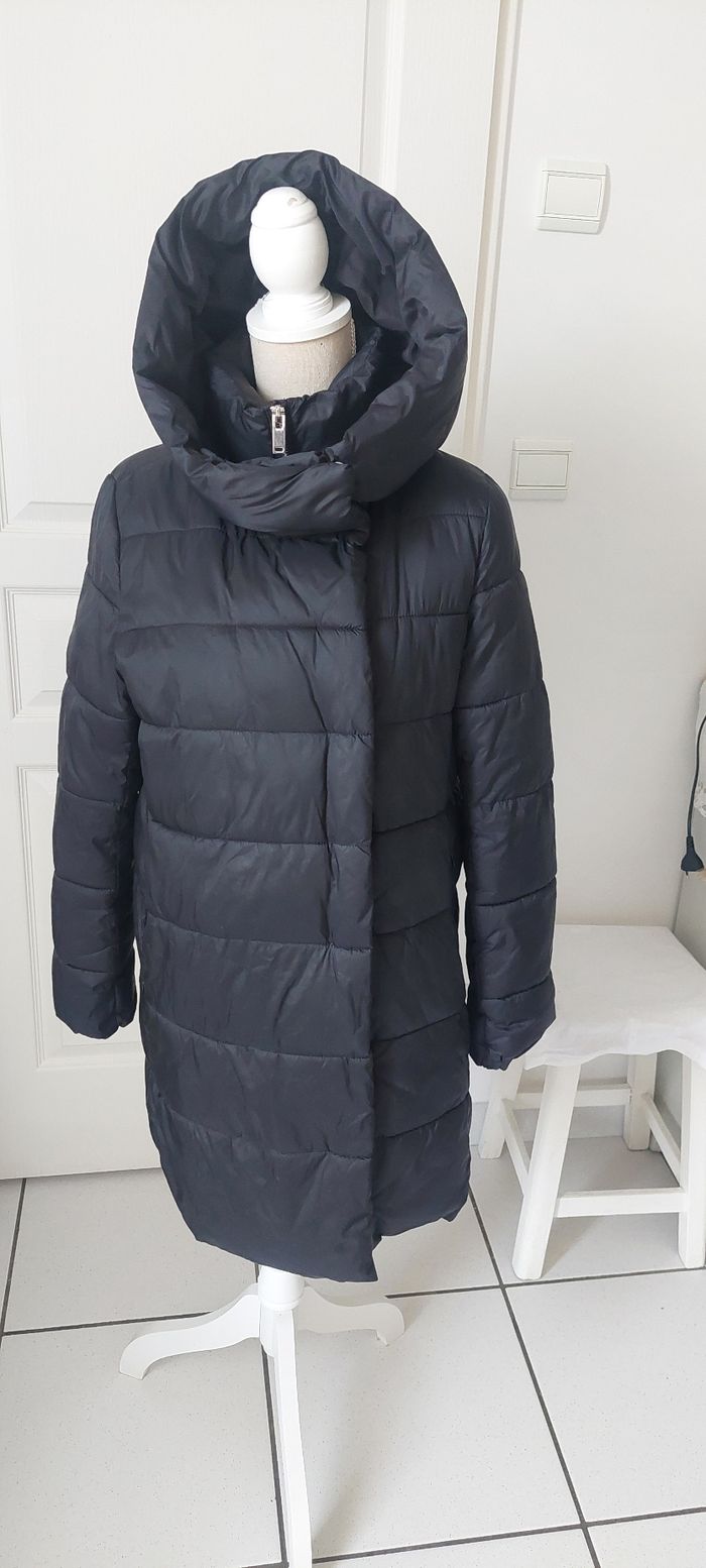 Doudoune a capuche très
chaude Stradivarius Taille M