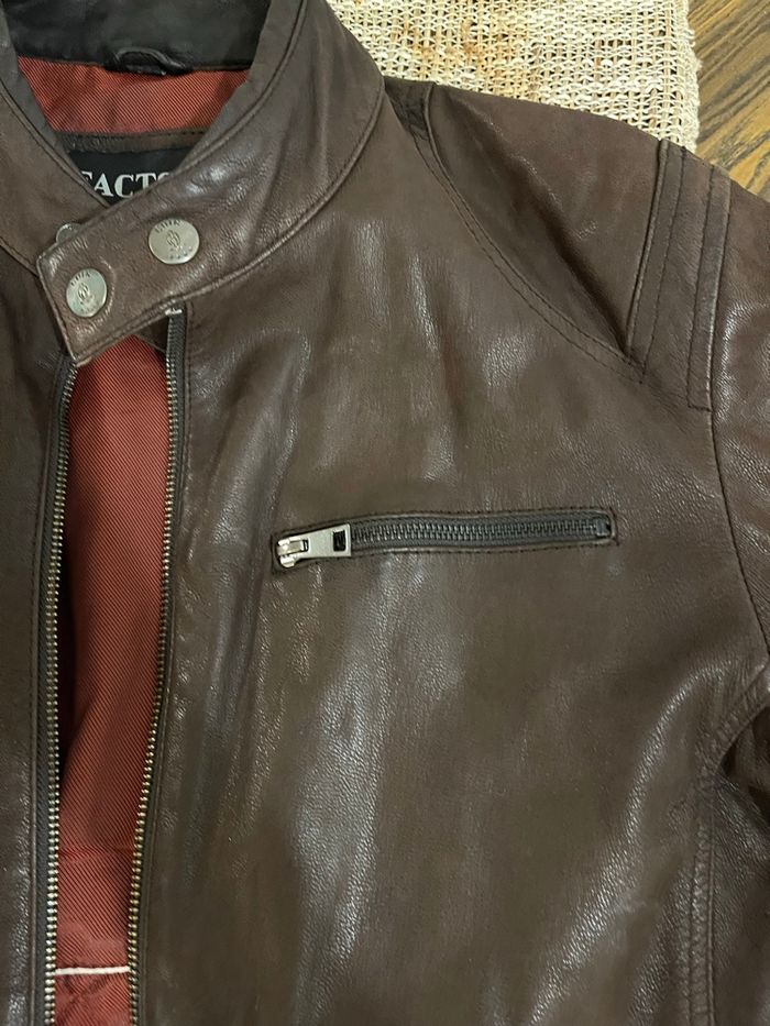 Veste Homme Factory en cuir de chèvre – Taille 50 (équivalent L) – Très bon état - photo numéro 5