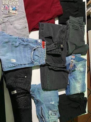 3€ le pantalon  plusieurs marques taille M ( le lot 30€ )