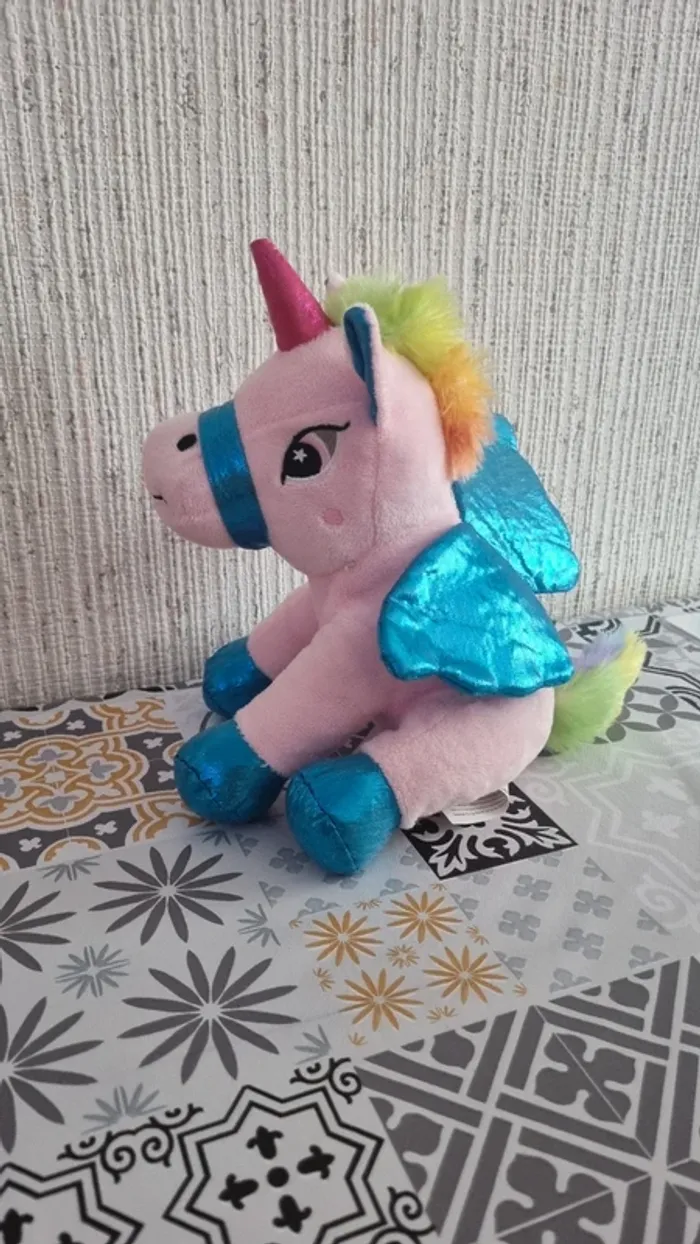 Peluche licorne rose - photo numéro 3