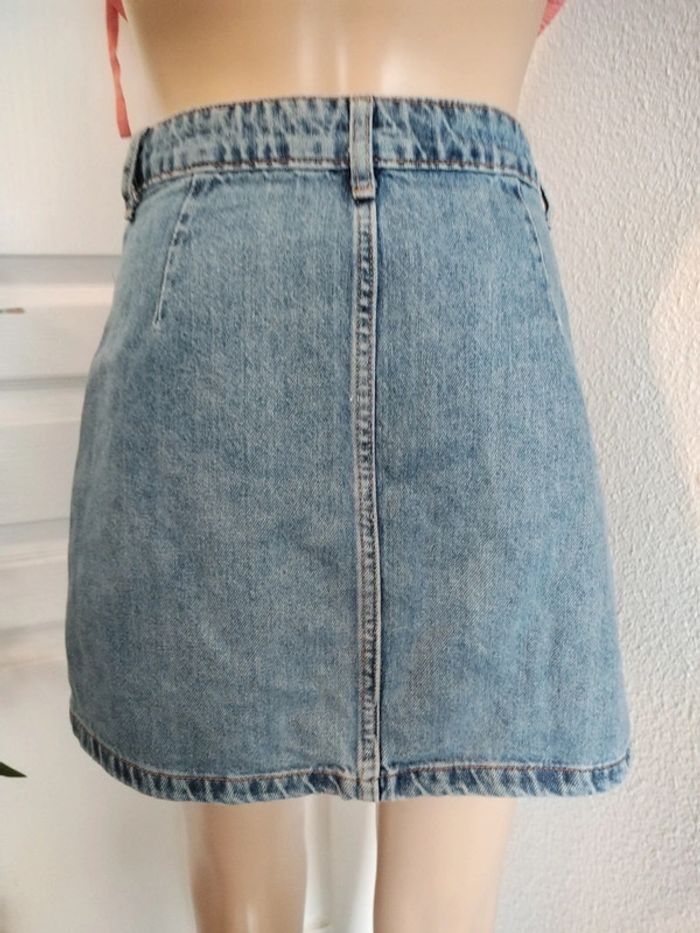 Jupe en Jean Bershka taille 34 - photo numéro 3
